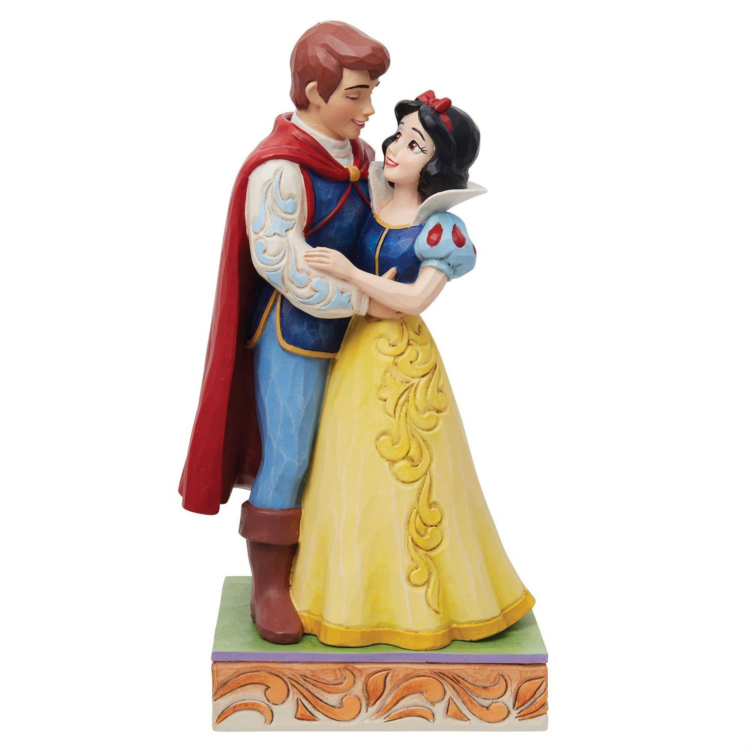 SNOW WHITE & PRINCE LOVE – DISNEY TRADITIONS