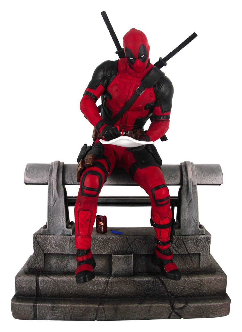 Marvel Movie Premier Collection Deadpool -Statuette 25 cm